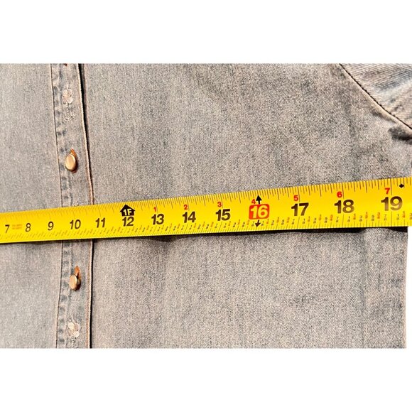 NWT Teddi Western Denim Pearl Button-Up Shirt Floral Embroidery Long Sleeves PS - Picture 6 of 14